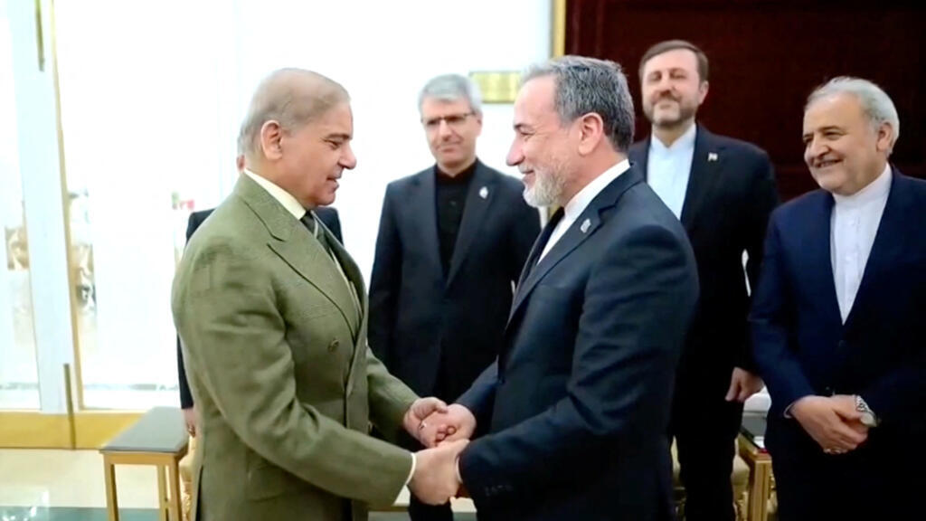 Middle East war live: Pakistan offers to host next Iran-US peace talks 'very soon'