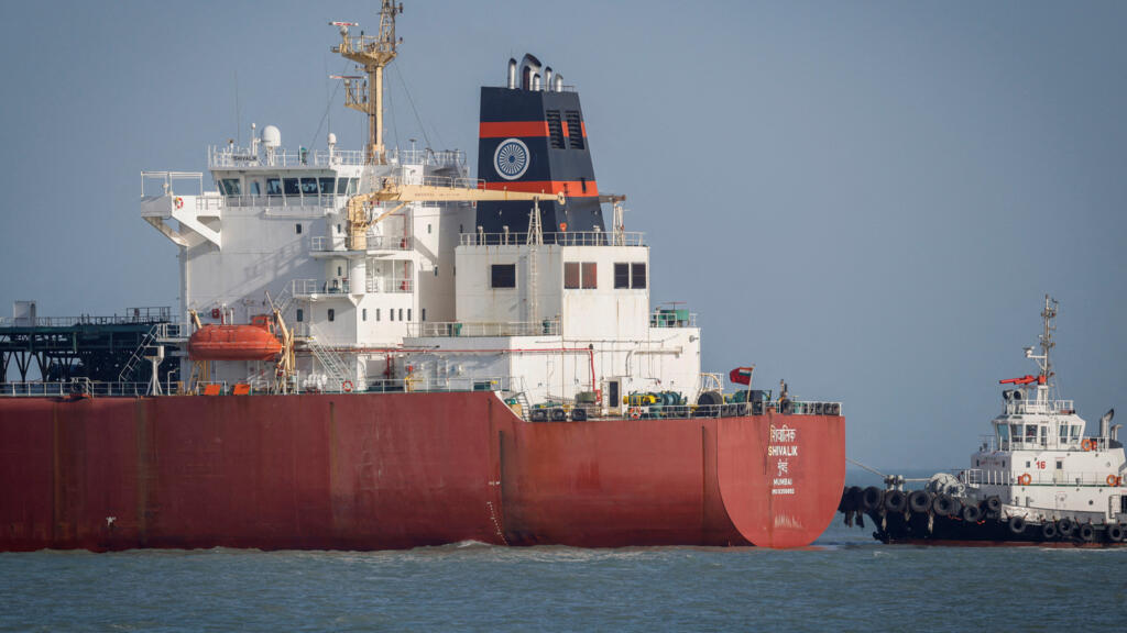 Iran announces new body to manage Strait of Hormuz as peace talks stall