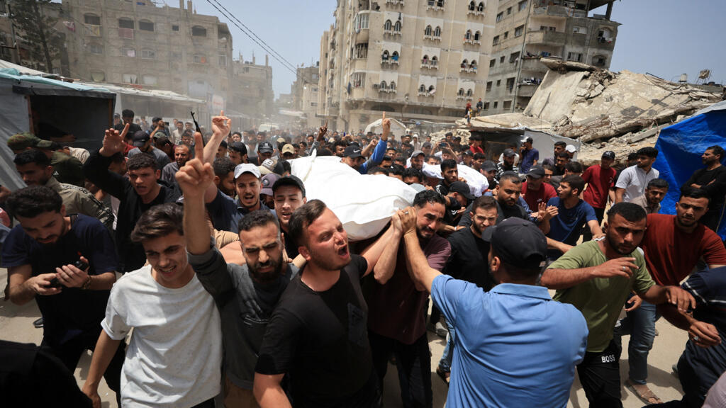 Israeli attacks in Gaza have stepped up since halt in bombing in Iran