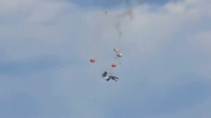 US Navy aircraft collide during airshow (VIDEO)