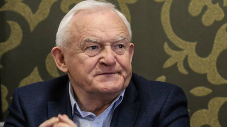 EU elites have caused ‘unimaginable damage’ – ex-Polish PM
