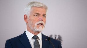 NATO must ‘show its teeth’ to Russia – Czech president