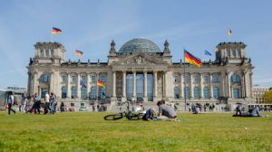 Fewer Germans buying into warnings of Russian attack – poll