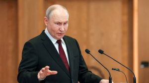 Western media coverage of Starobelsk is ‘making fools’ of audience – Putin (FULL VIDEO)