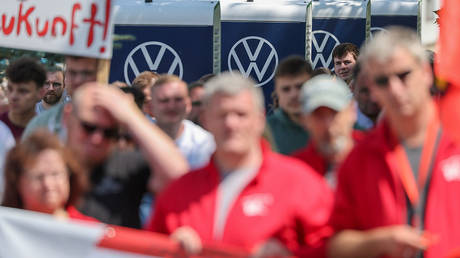 German industry bleeding jobs – business lobby