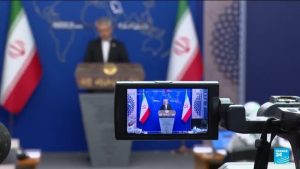 Iran and Oman 'close to deal' on Hormuz... but not with the US